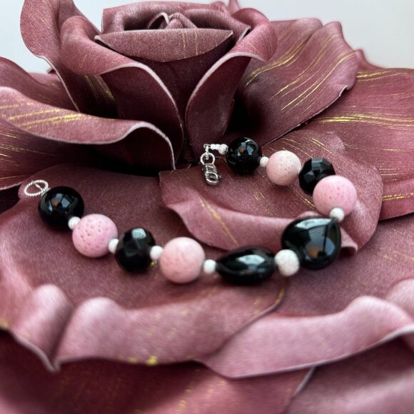 Hand Made Bracelet by Anwen - Picture 11 of 16